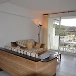 Apartmán Amplio Y Bonito En - Es-323-64 *
